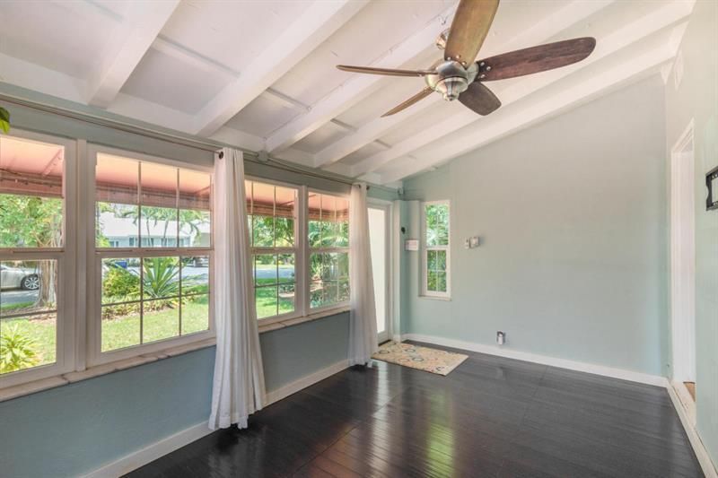 415 NE 8th Avenue, Fort Lauderdale, FL 33301 Photo