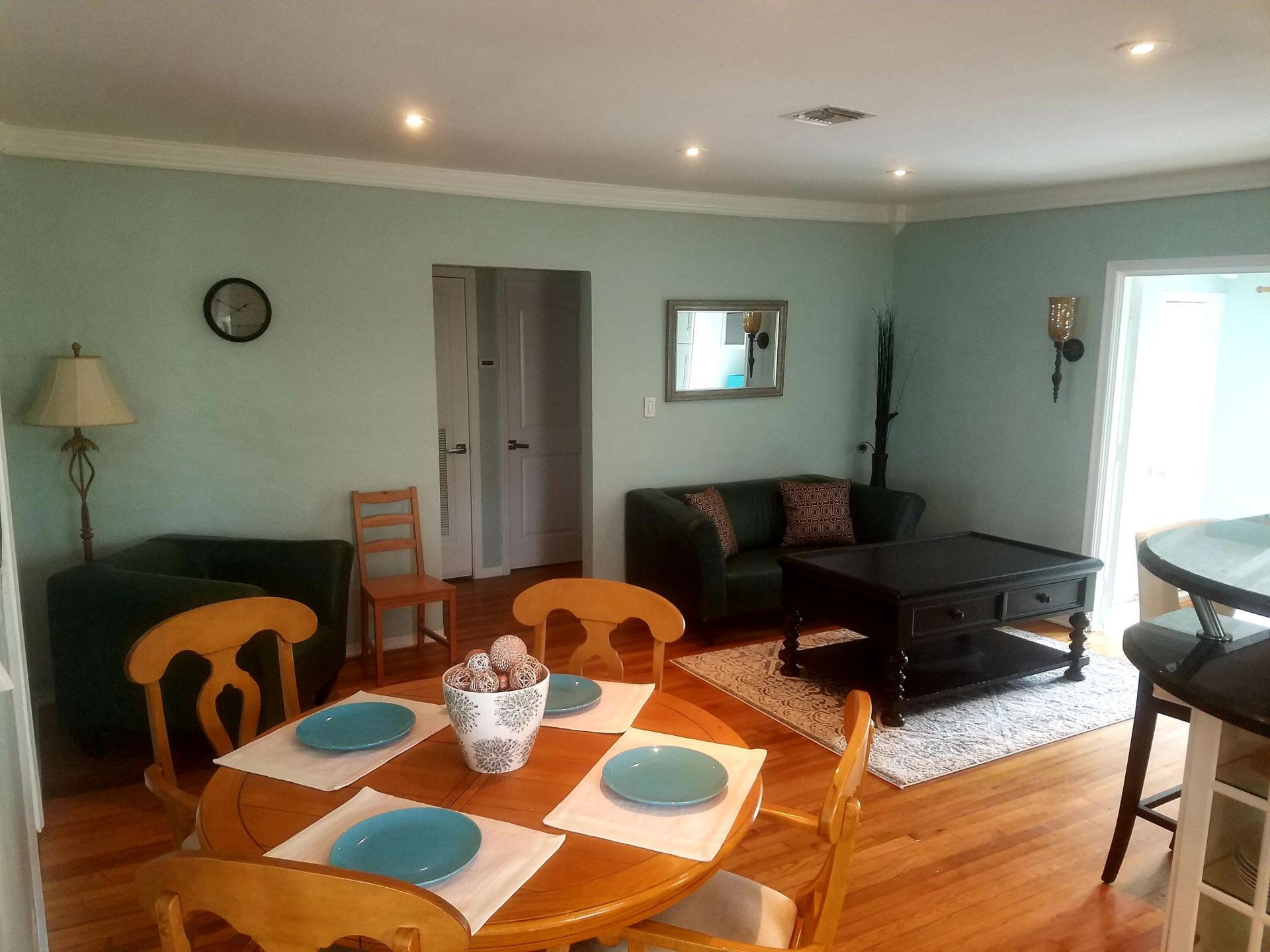 415 NE 8th Avenue, Fort Lauderdale, FL 33301 Photo