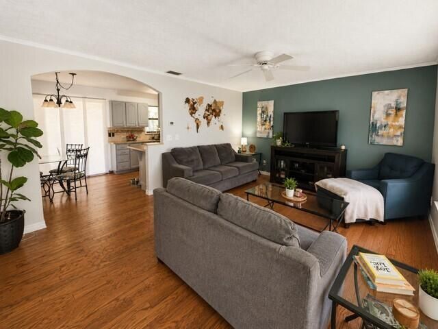 6518 SE Held Court, Stuart, FL 34997 Photo