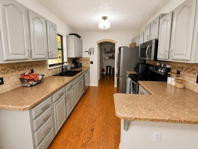 6518 SE Held Court, Stuart, FL 34997 Photo