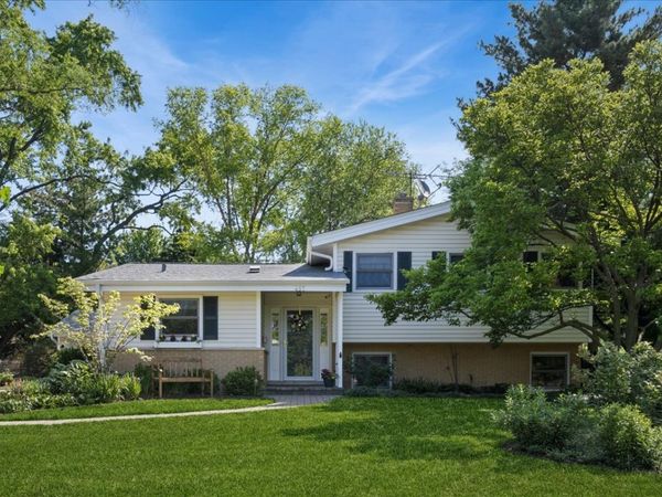 465 Princeton Lane , Deerfield, IL 60015