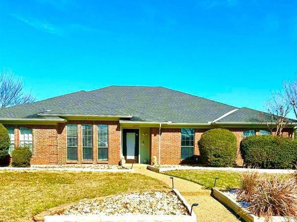 2307 Honeysuckle Drive, Richardson, TX 75082