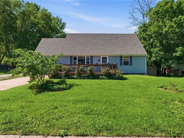 205 Eldorado Drive, Belton, MO 64012