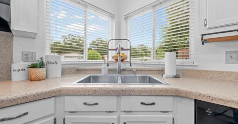 7126 Daisy Ln, Citrus Heights, CA 95621 Photo