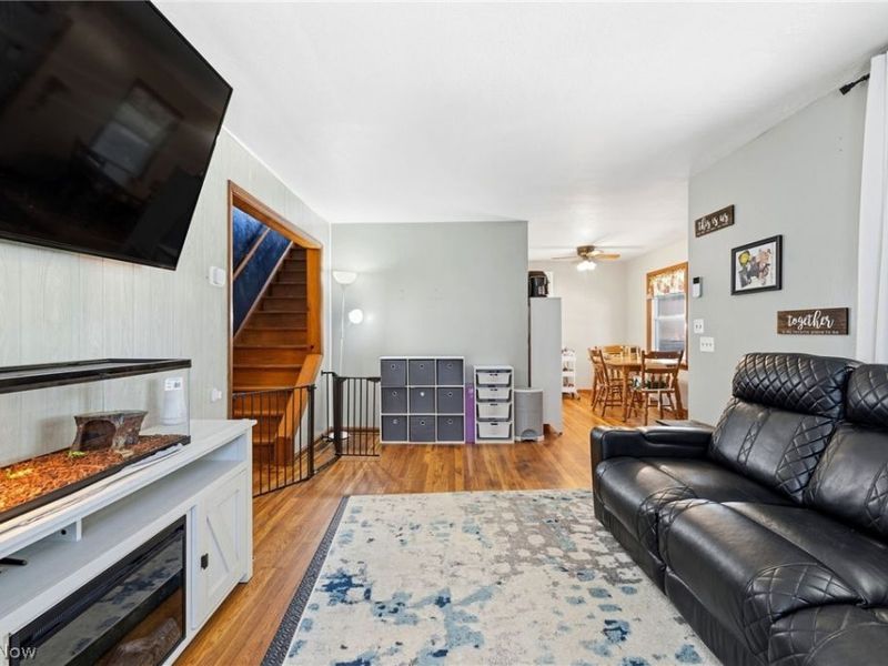 474 E 328th Street, Willowick, OH 44095 Photo 5