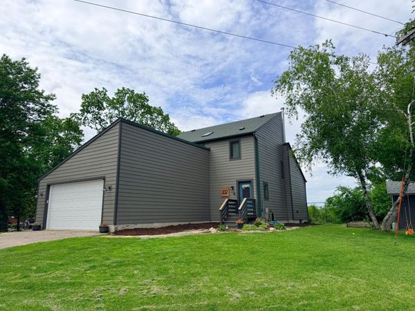 102 Arrowhead Road, Emmons, MN 56029