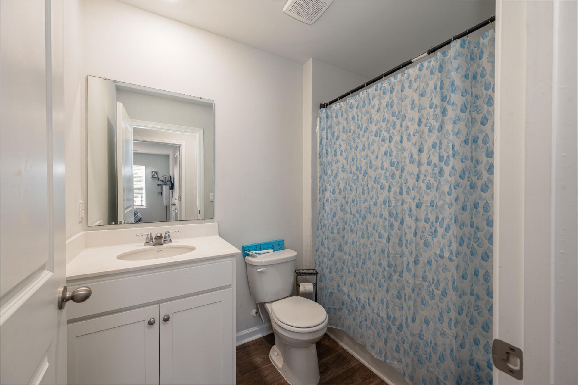 644 Silver Spruce Street Photo 19