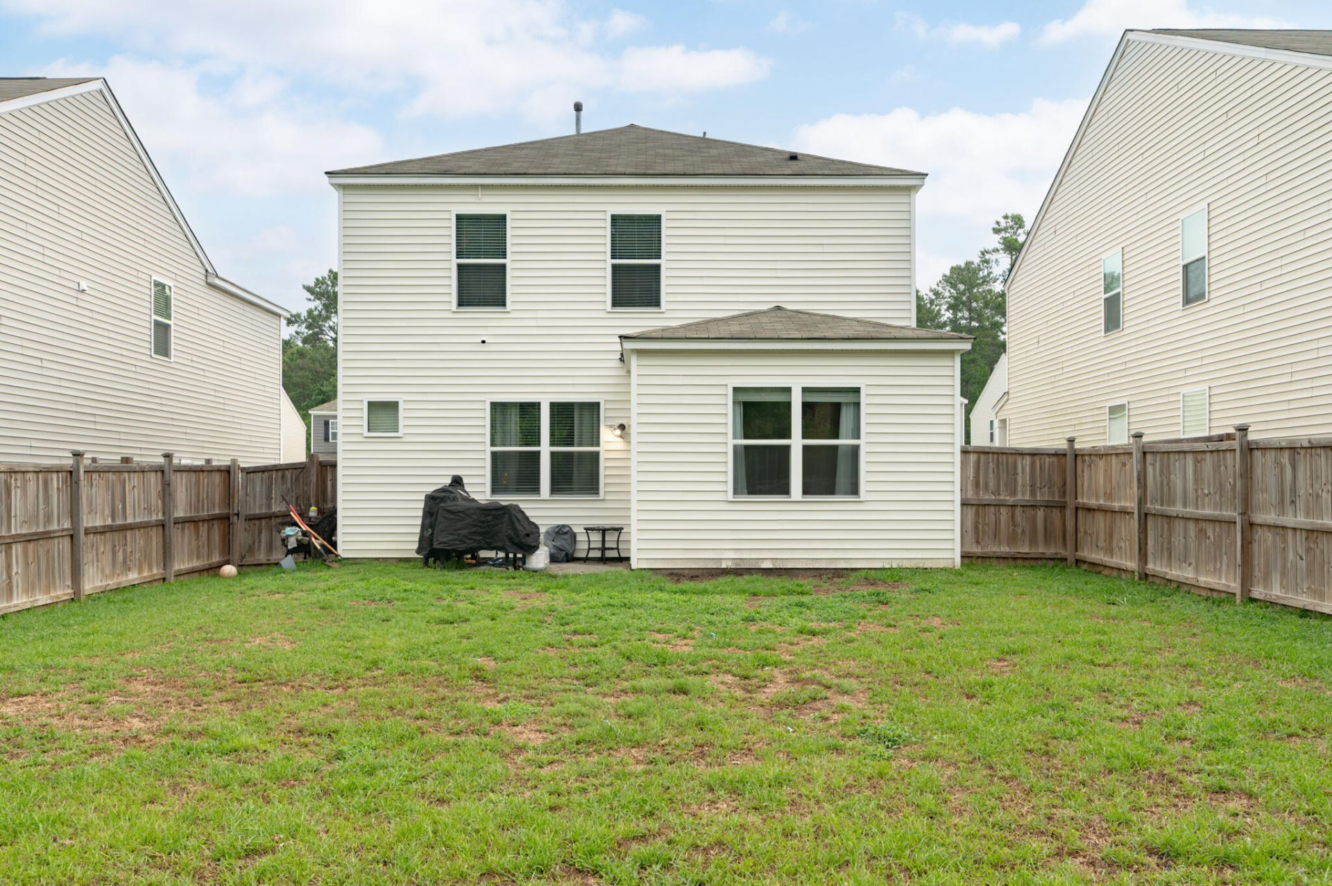 644 Silver Spruce Street Photo 22