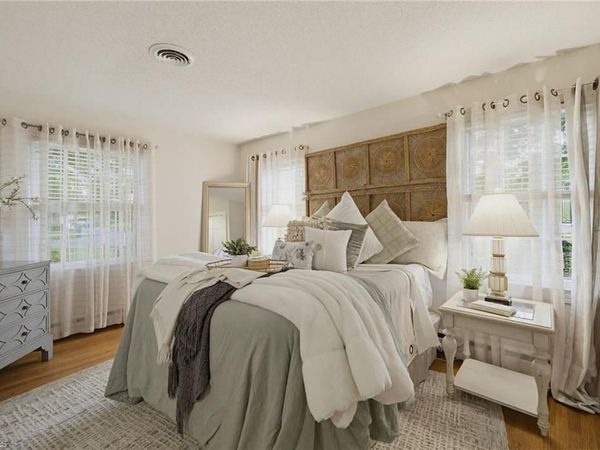 502 W Hunter Street, Madison, NC 27025