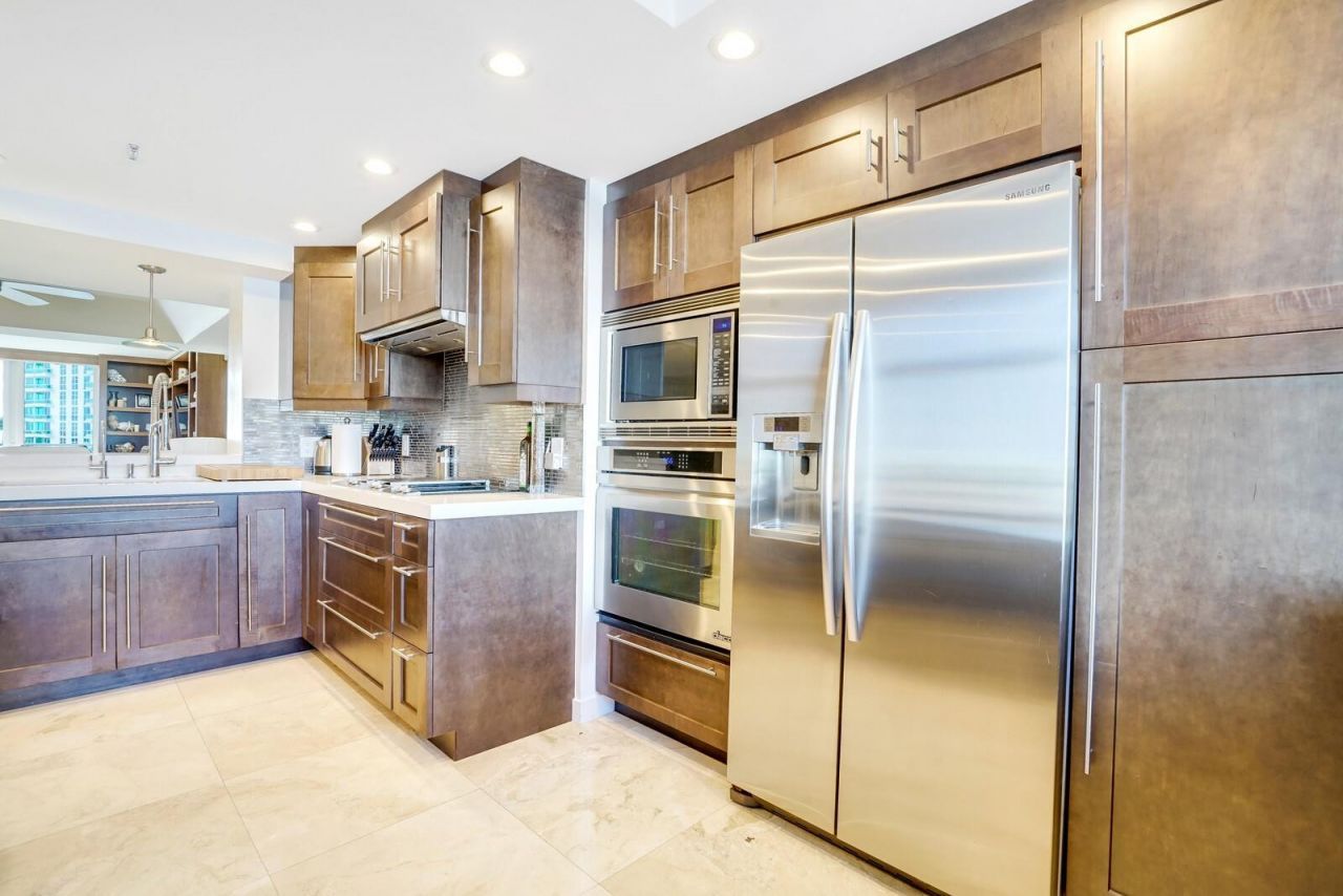 77 S Birch Road, Unit 8c, Fort Lauderdale, FL 33316 Photo