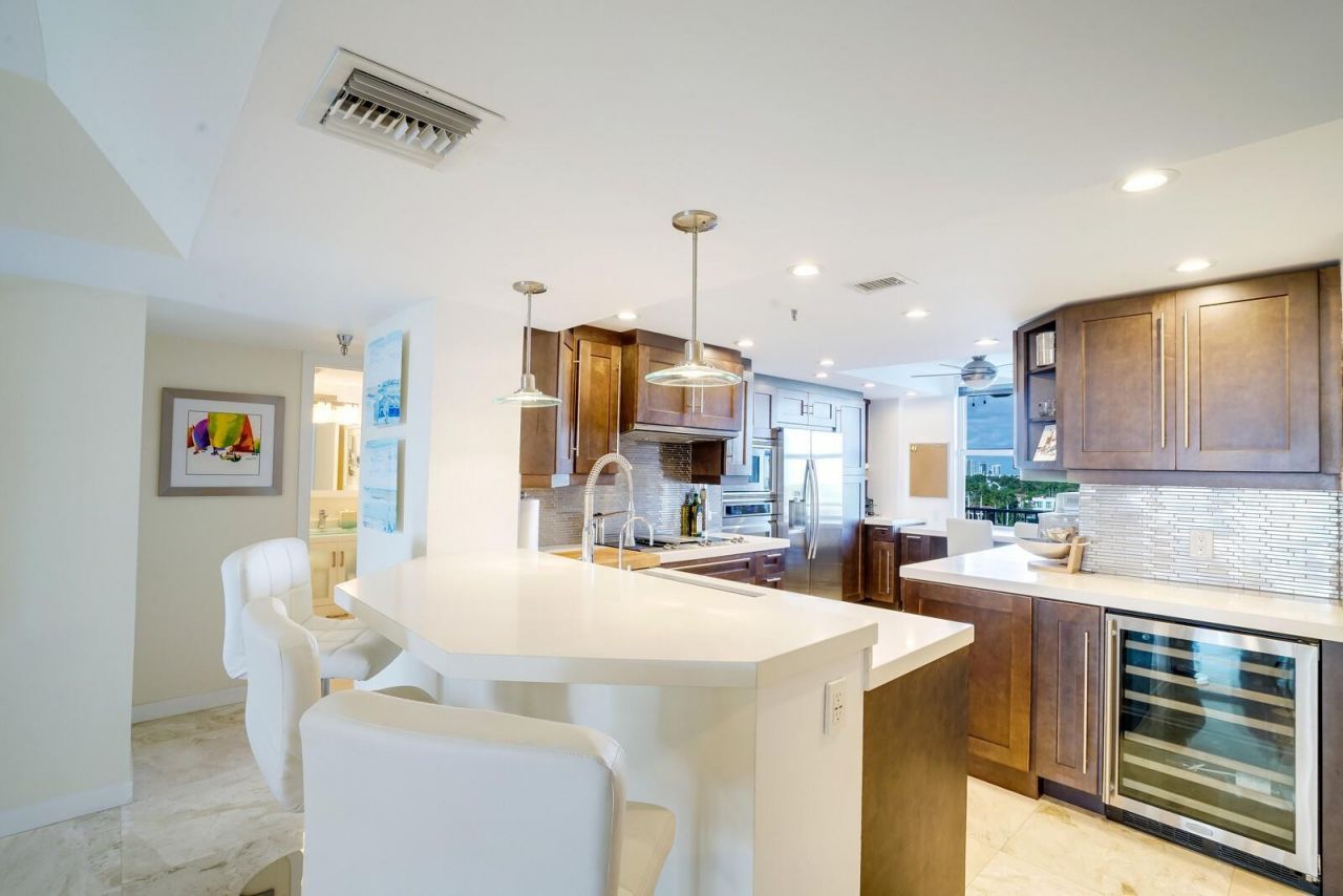 77 S Birch Road, Unit 8c, Fort Lauderdale, FL 33316 Photo