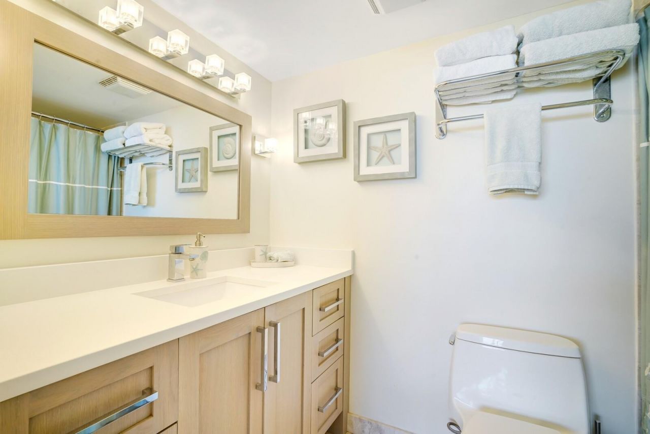 77 S Birch Road, Unit 8c, Fort Lauderdale, FL 33316 Photo