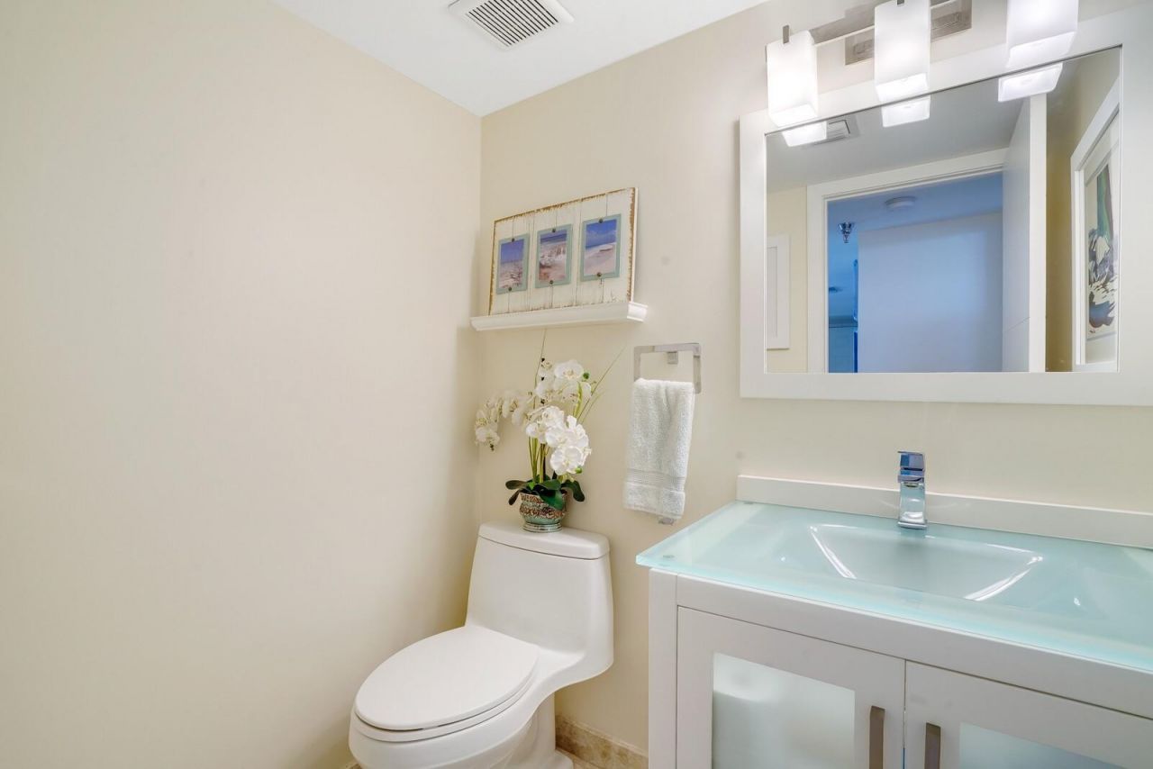 77 S Birch Road, Unit 8c, Fort Lauderdale, FL 33316 Photo