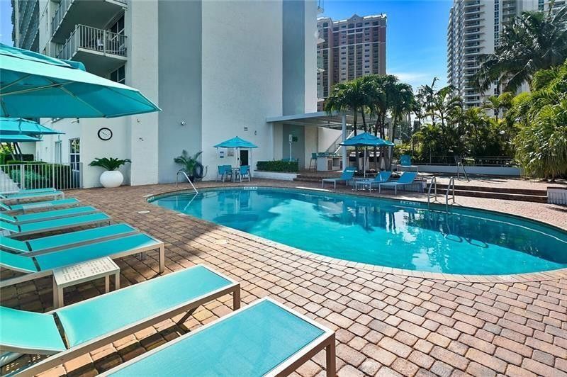 77 S Birch Road, Unit 8c, Fort Lauderdale, FL 33316 Photo