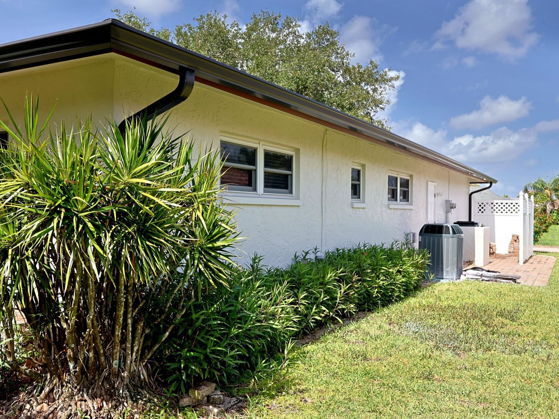 5416 Brandy Cir E, Fort Myers, FL 33919 Photo