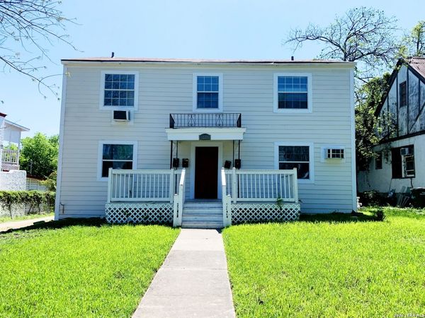 1524 W Woodlawn, San Antonio, TX 78201