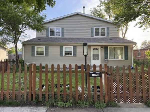 14748 S Sacramento Avenue , Posen, IL 60469