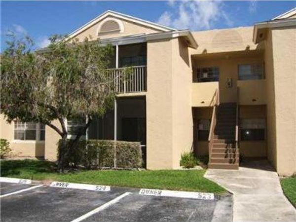 731 Cypress Lane, Unit D, Deerfield Beach, FL 33064