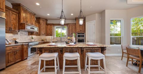 640 Russell Dr, Folsom, CA 95630 Photo
