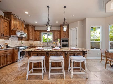 640 Russell Dr, Folsom, CA 95630 Photo