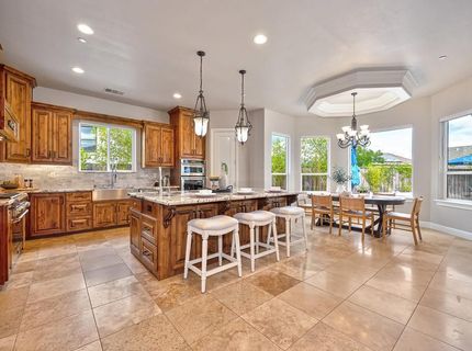 640 Russell Dr, Folsom, CA 95630 Photo