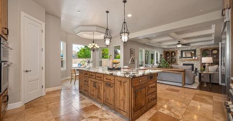 640 Russell Dr, Folsom, CA 95630 Photo