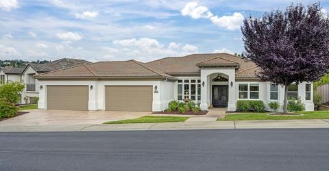 640 Russell Dr, Folsom, CA 95630 Photo
