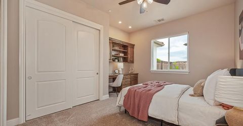 640 Russell Dr, Folsom, CA 95630 Photo