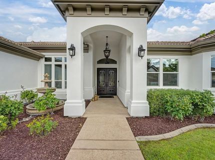 640 Russell Dr, Folsom, CA 95630 Photo