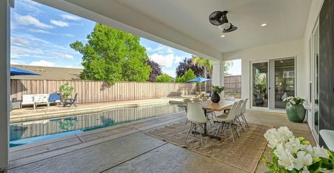 640 Russell Dr, Folsom, CA 95630 Photo