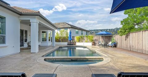 640 Russell Dr, Folsom, CA 95630 Photo