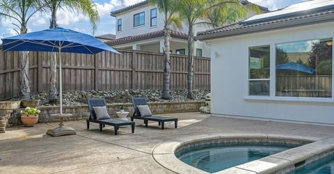 640 Russell Dr, Folsom, CA 95630 Photo