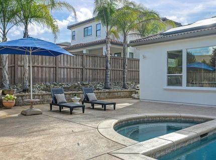 640 Russell Dr, Folsom, CA 95630 Photo