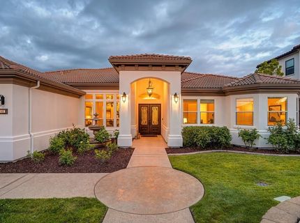 640 Russell Dr, Folsom, CA 95630 Photo