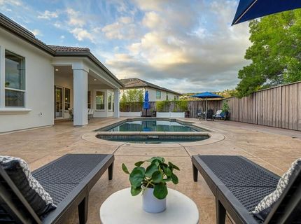 640 Russell Dr, Folsom, CA 95630 Photo