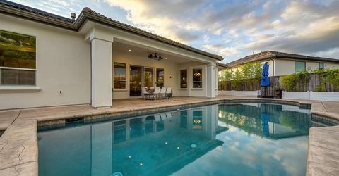 640 Russell Dr, Folsom, CA 95630 Photo