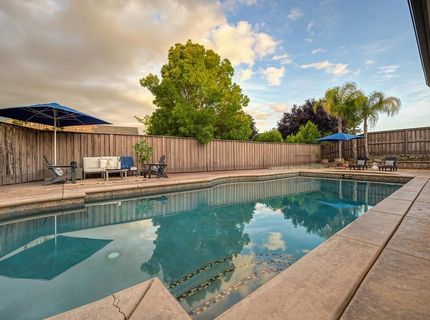 640 Russell Dr, Folsom, CA 95630 Photo