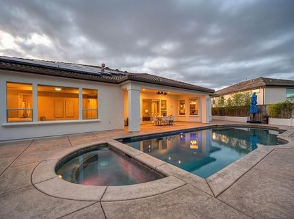 640 Russell Dr, Folsom, CA 95630 Photo