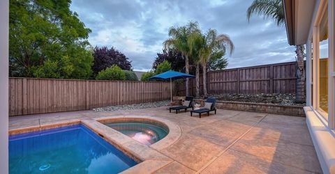 640 Russell Dr, Folsom, CA 95630 Photo