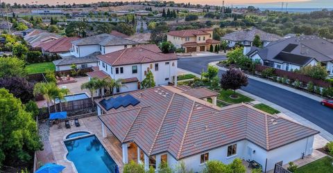 640 Russell Dr, Folsom, CA 95630 Photo