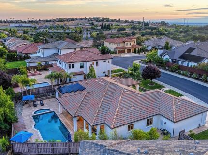 640 Russell Dr, Folsom, CA 95630 Photo