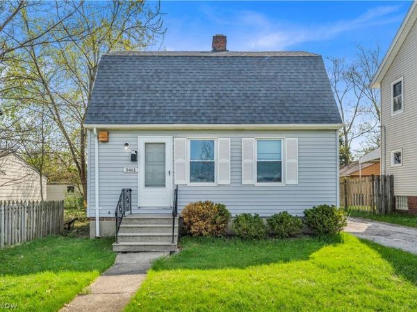 5461 Clement Avenue , Maple Heights, OH 44137