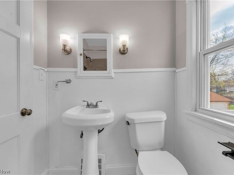 5461 Clement Avenue, Maple Heights, OH 44137 Photo 19