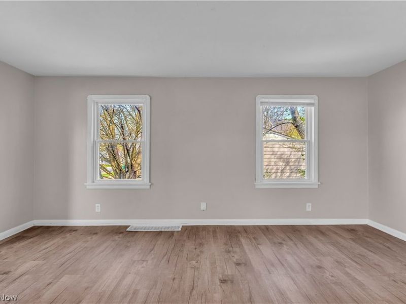 5461 Clement Avenue, Maple Heights, OH 44137 Photo 5