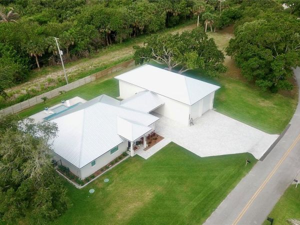 4255 79TH AVENUE , VERO BEACH, FL 32967