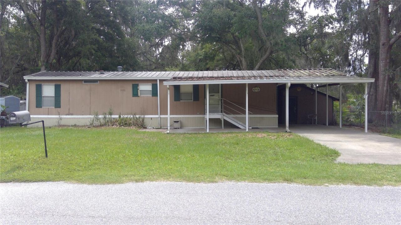 1575 Cr 434, Lake Panasoffkee, FL 33538 Main Photo