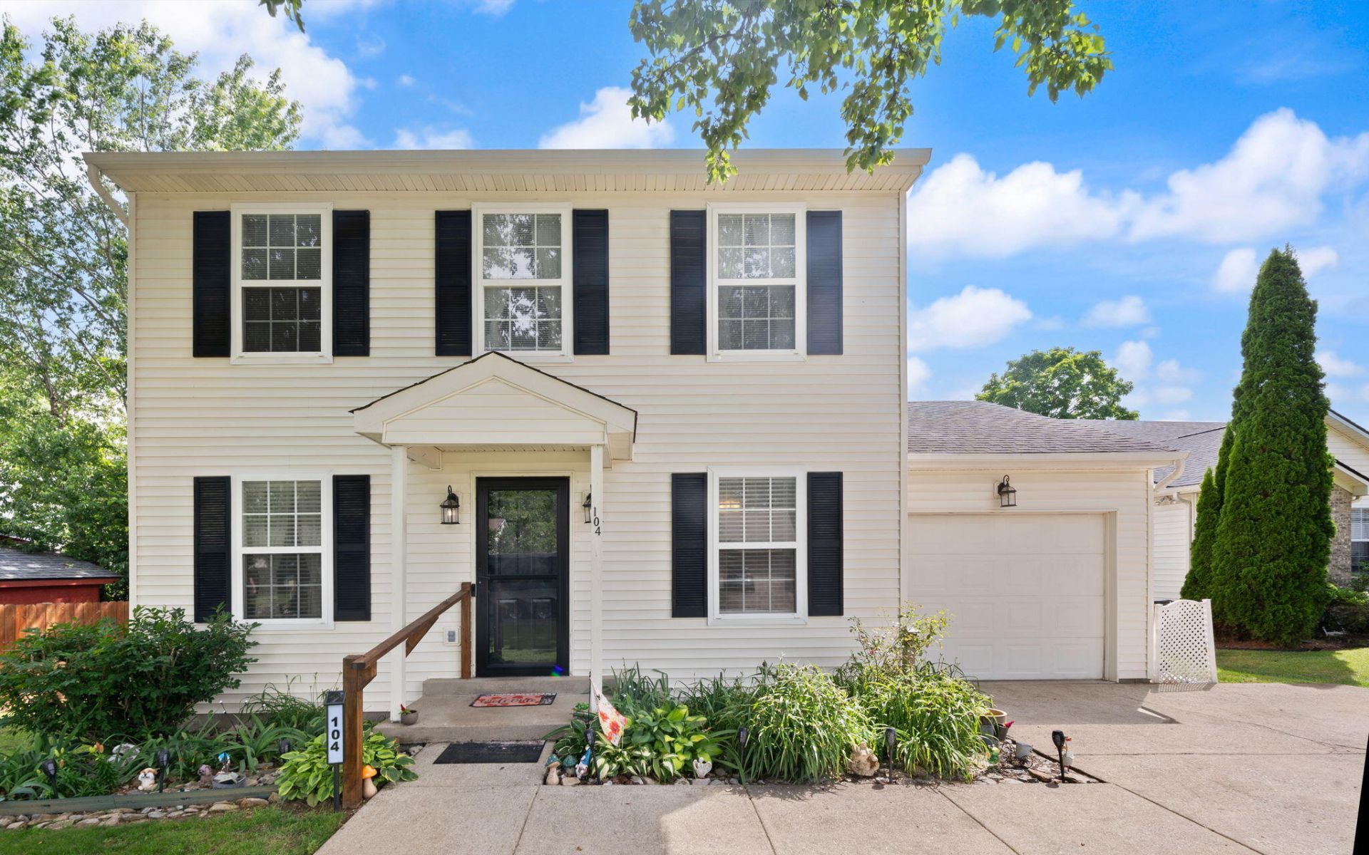 104 Bridgeway Court, Nicholasville, KY 40356