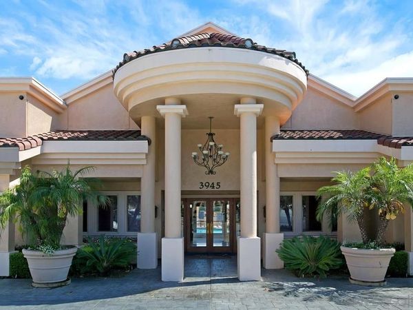 3957 Nobel Dr, Unit 217, San Diego, CA 92122