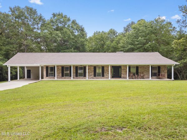 16116 Hemlock Avenue, Vancleave, MS 39565