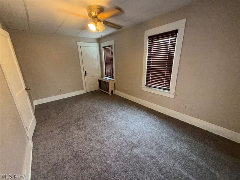 85 Smithsonian Street, Girard, OH 44420 Photo 13